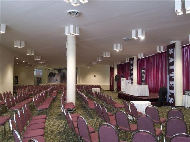 Real Plaza Hotel & Convention Center 拉巴斯 外观 照片