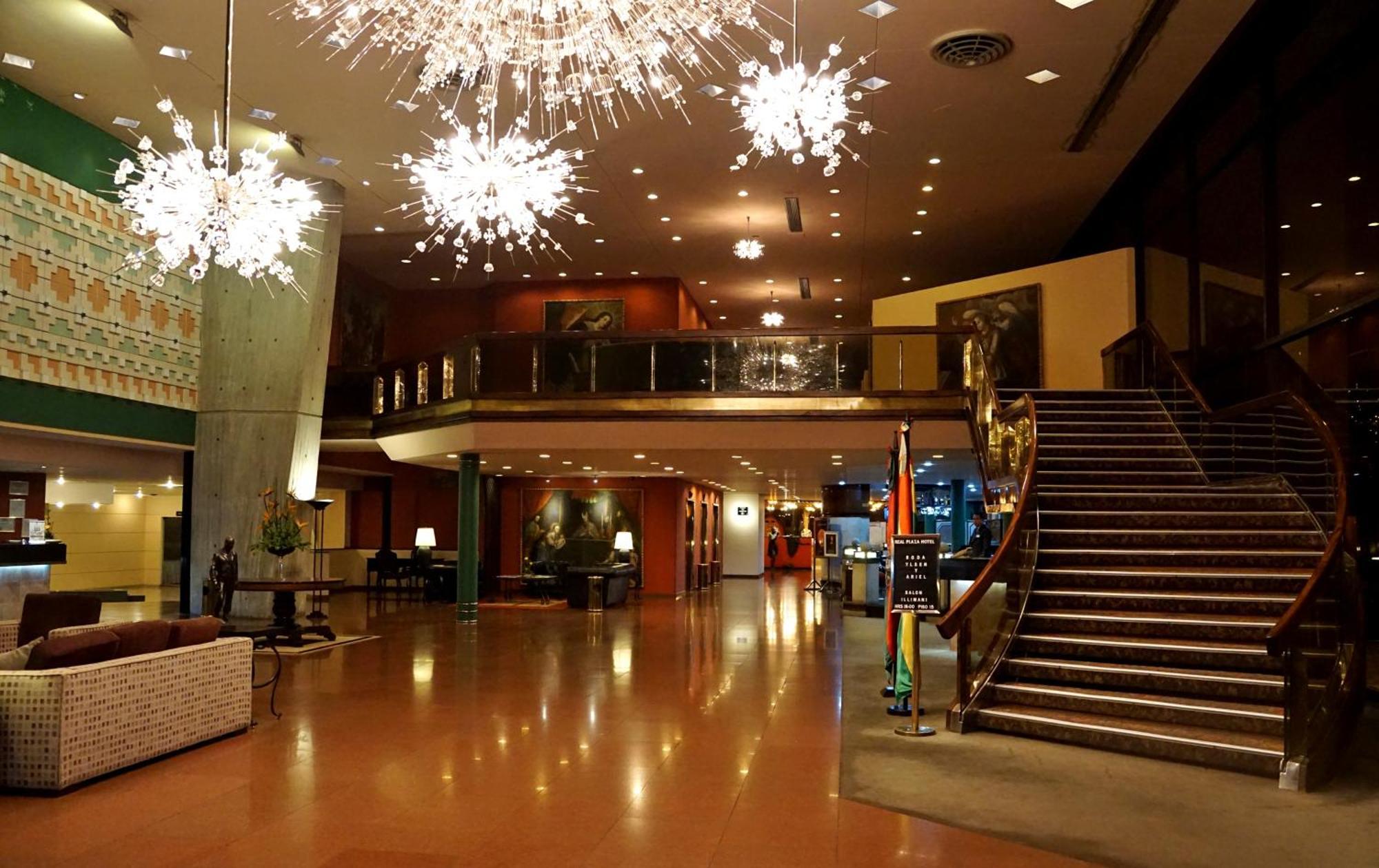 Real Plaza Hotel & Convention Center 拉巴斯 外观 照片